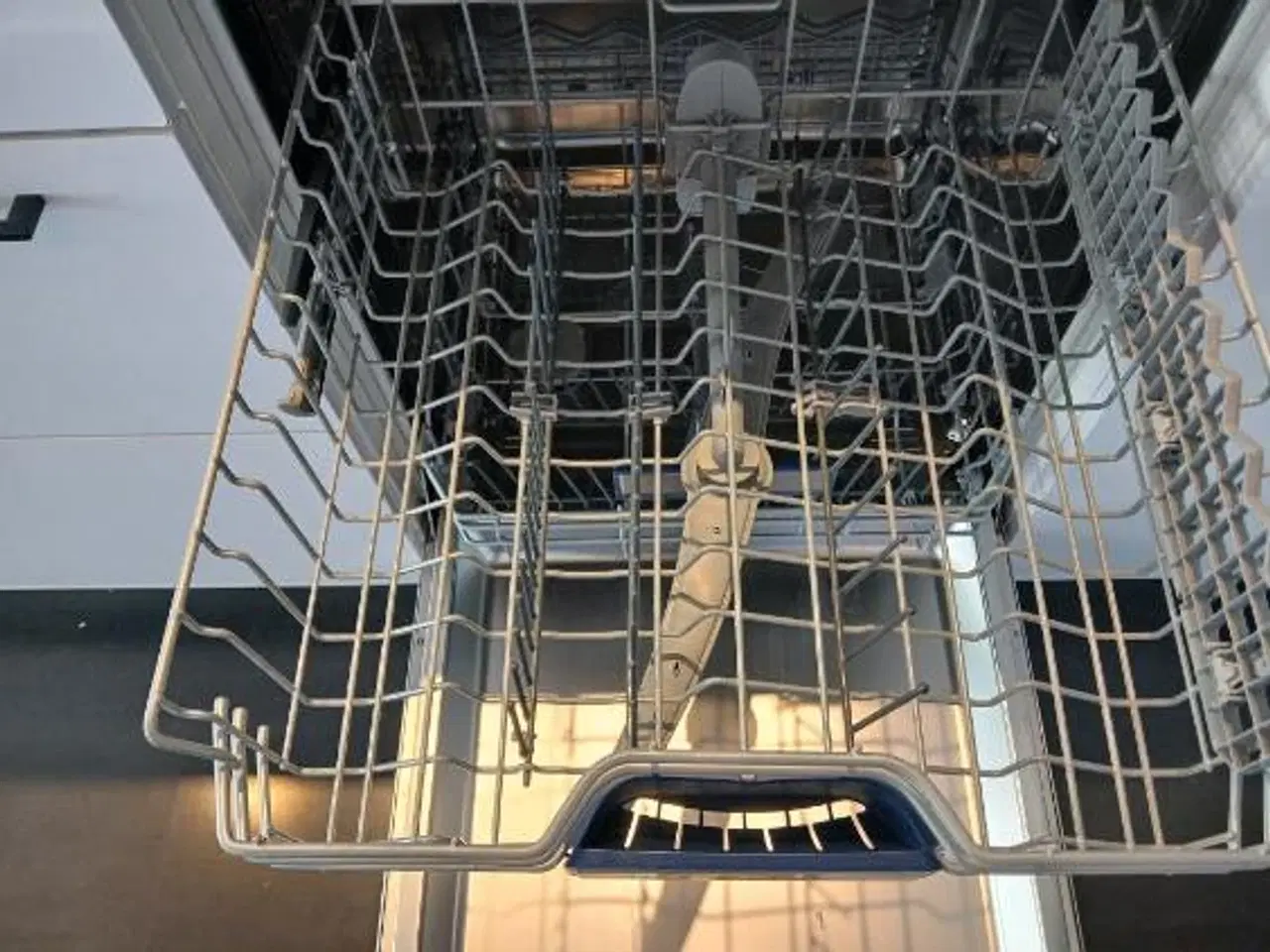 Billede 5 - Siemens fuldt integreret opvaskemaskine incl låge