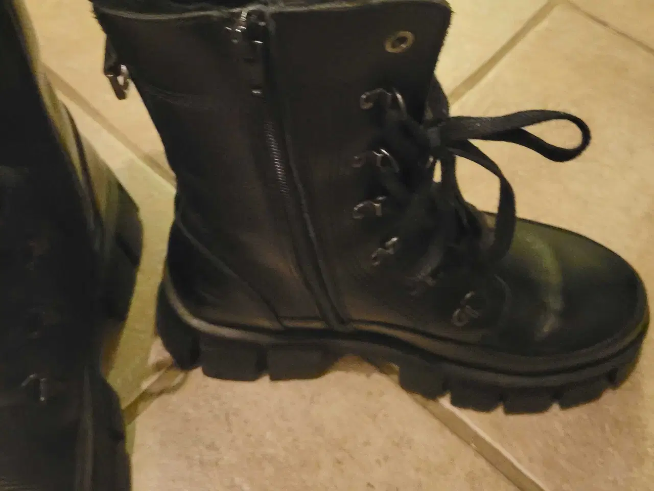 Billede 4 - Verdens lækreste Buffalo luksus støvle Escape Lace