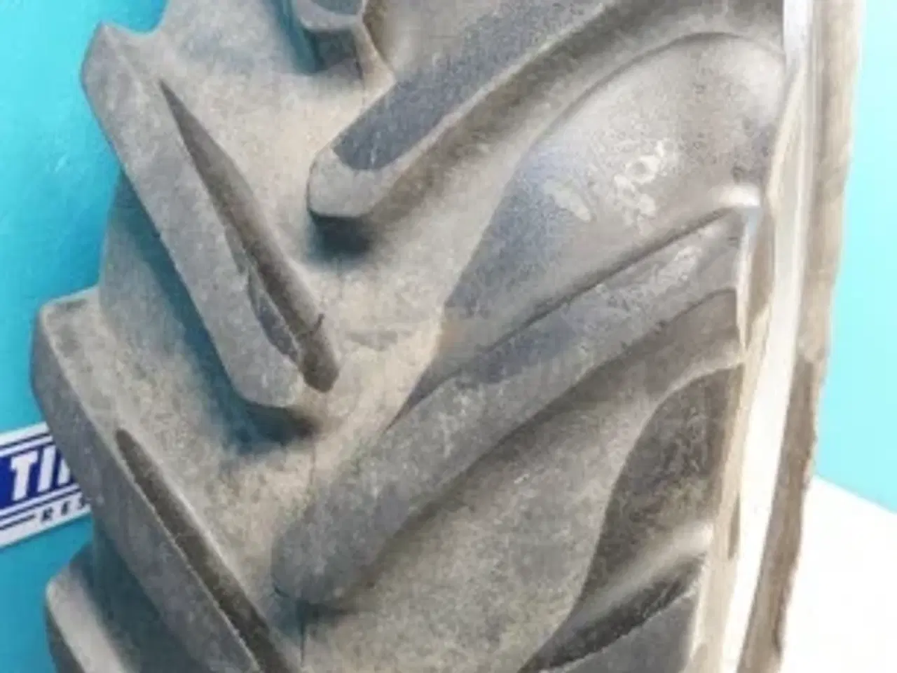 Billede 6 - 42" 650/65R42