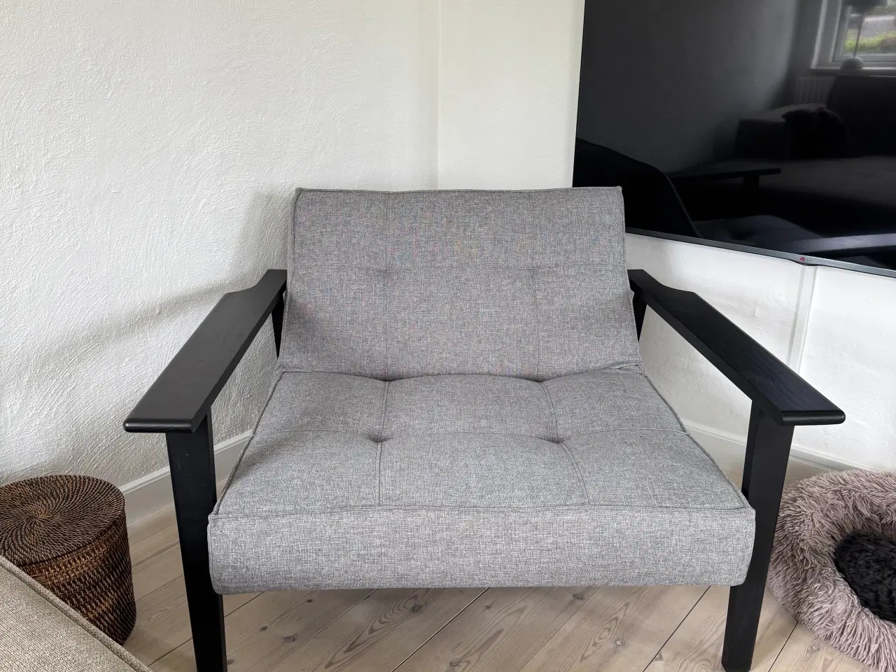 Billede 1 - Flot stol fra Innovation Living, Nypris 5.990