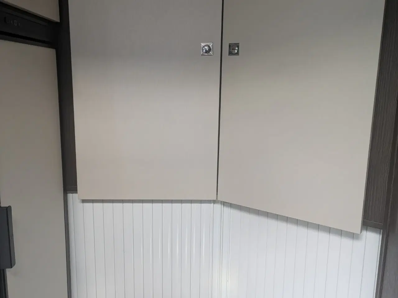 Billede 18 - Ford Benimar 2,0 Tessoro 483 aut.