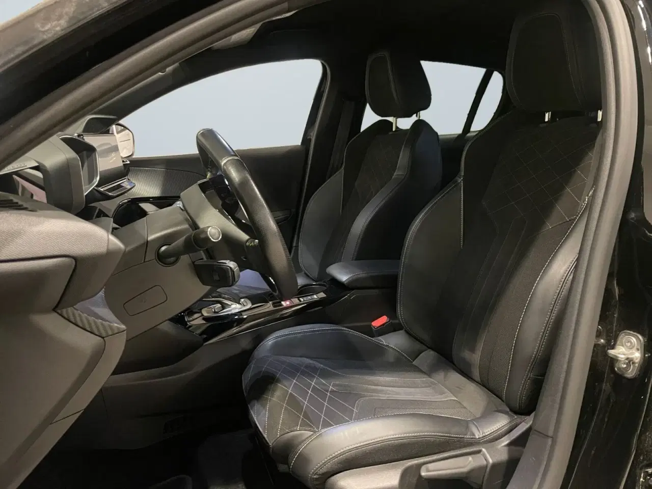 Billede 4 - Peugeot e-208 50 GT Pack