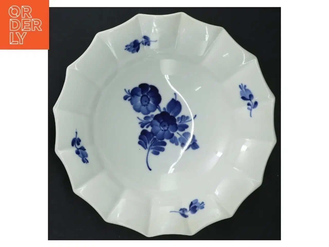 Billede 3 - Blå blomst porcelænsfad fra Royal Copenhagen (str. 21 cm)