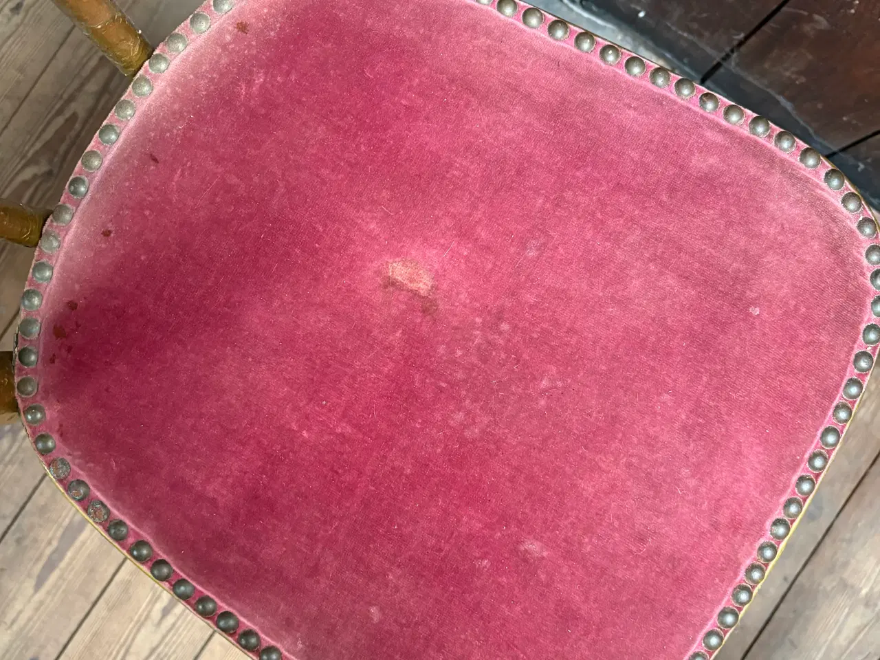 Billede 3 - 5 gamle café stole til en gør-det-selv-type