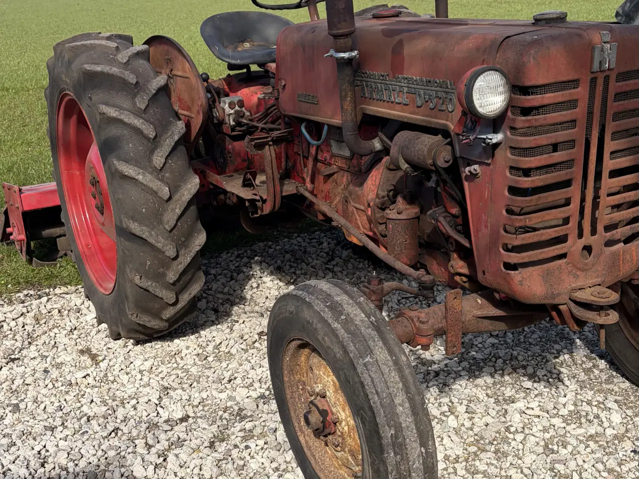 Billede 2 - Farmall 320