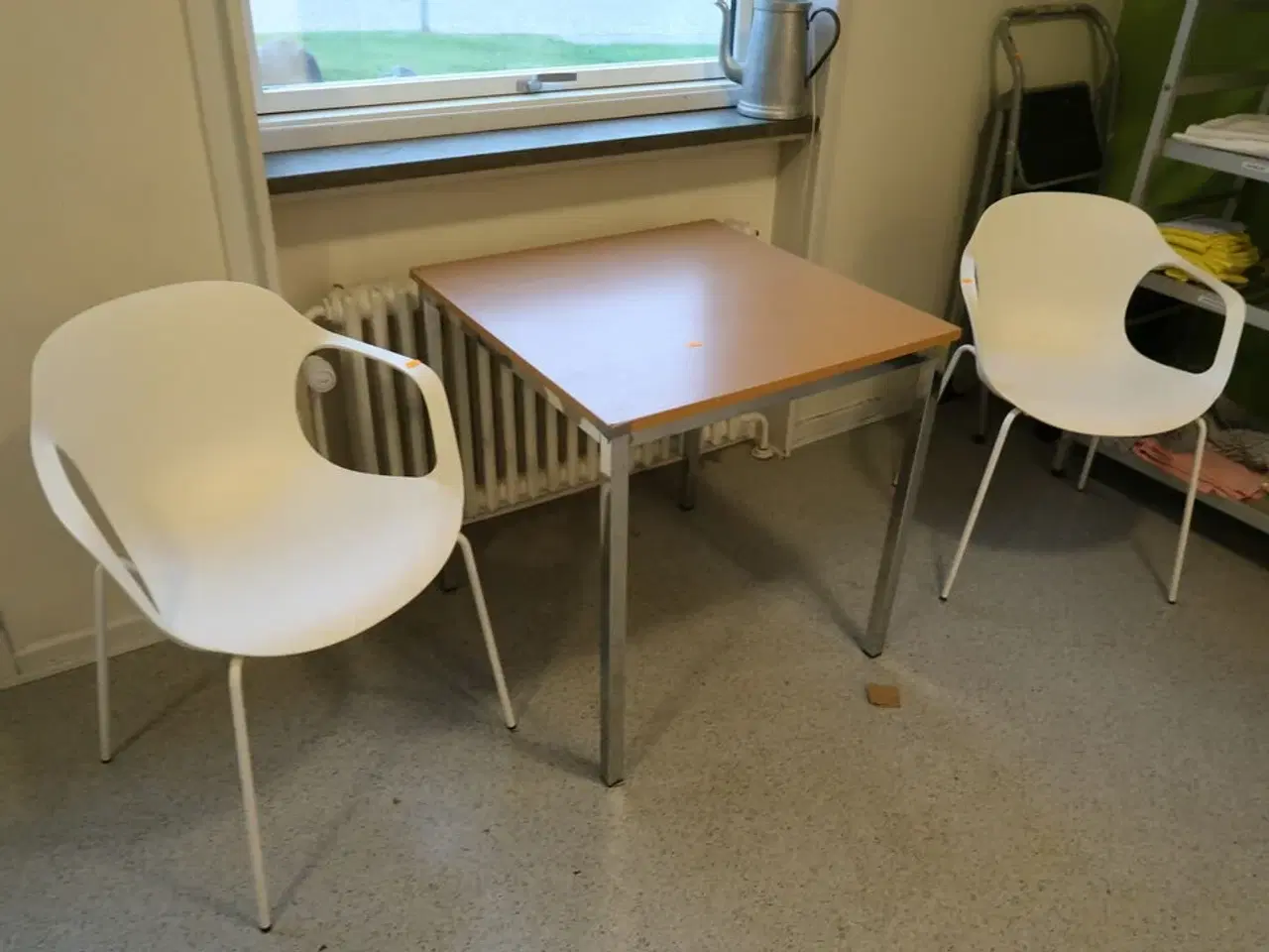 Billede 1 - 2 stk. stole FRITZ HANSEN samt bord