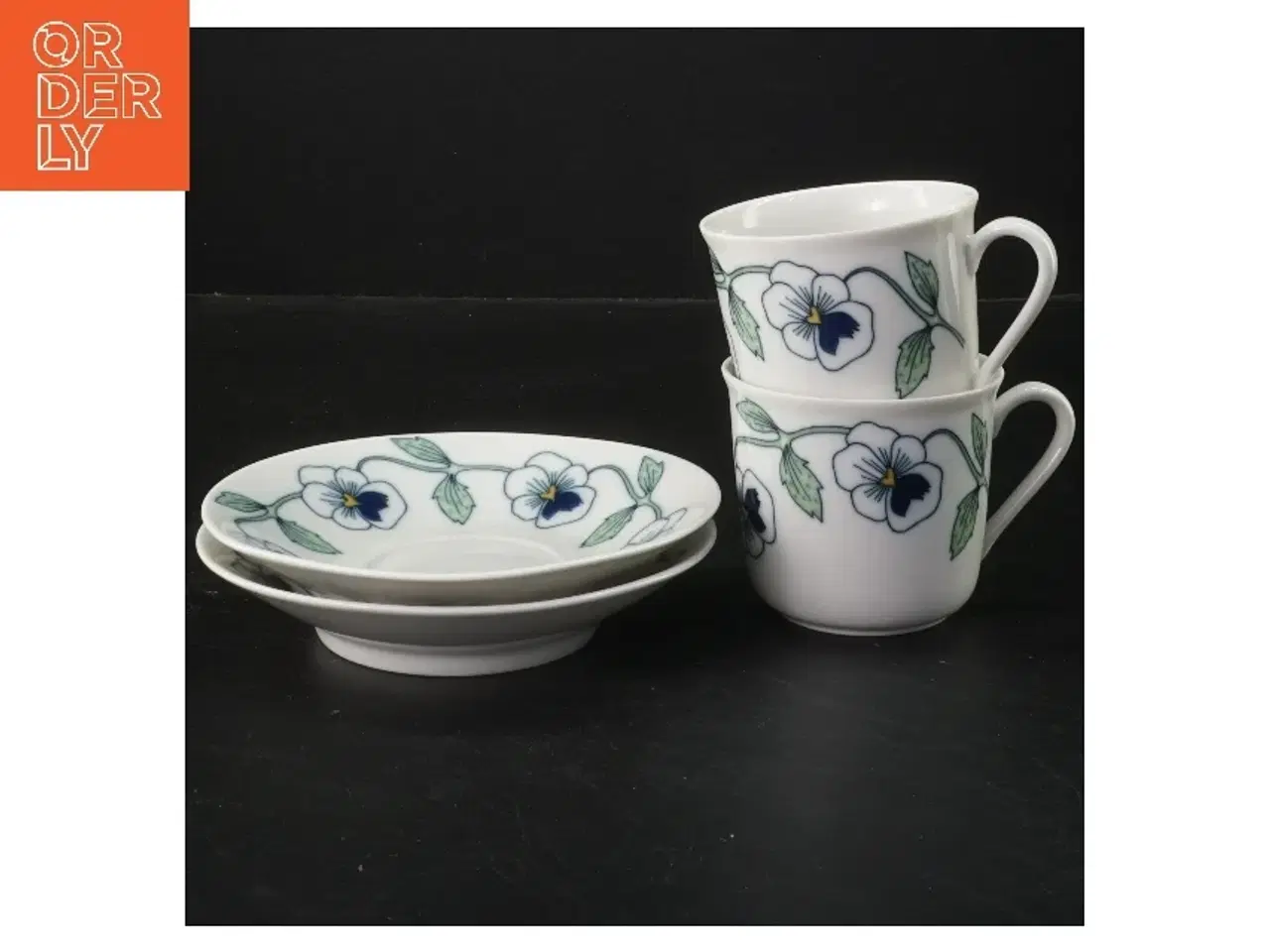 Billede 1 - Sæt med kaffekopper og underkopper (str. Ø 13,5&6x9 cm)