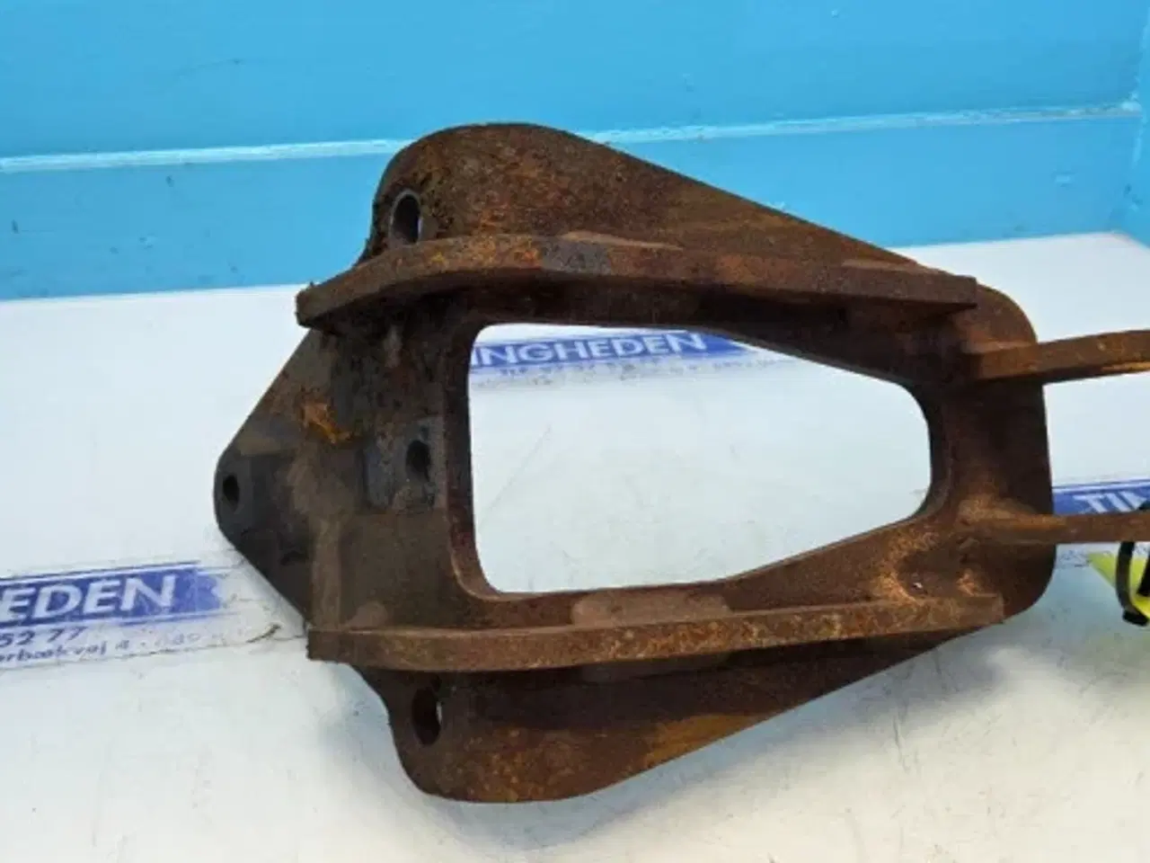 Billede 7 - Valtra S394   Beslag    4382498M1