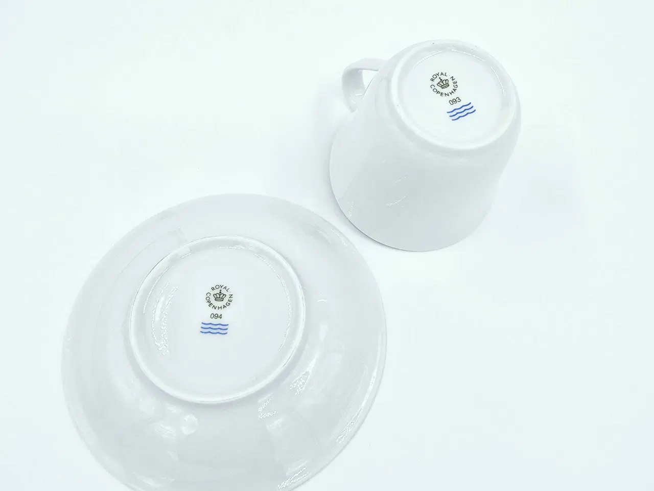 Billede 11 - Royal Copenhagen Hvid Højhankskop & Underkop 1 sor