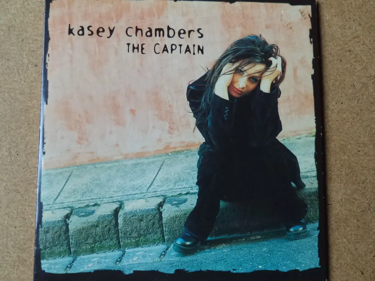 Billede 1 - Kasey Chambers ** The Captain (cdvirdj 101)