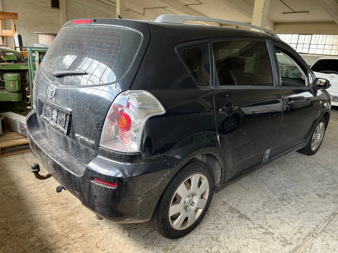 Billede 1 - TOYOTA COROLLA VERSO 1,8 SPORTS VAN