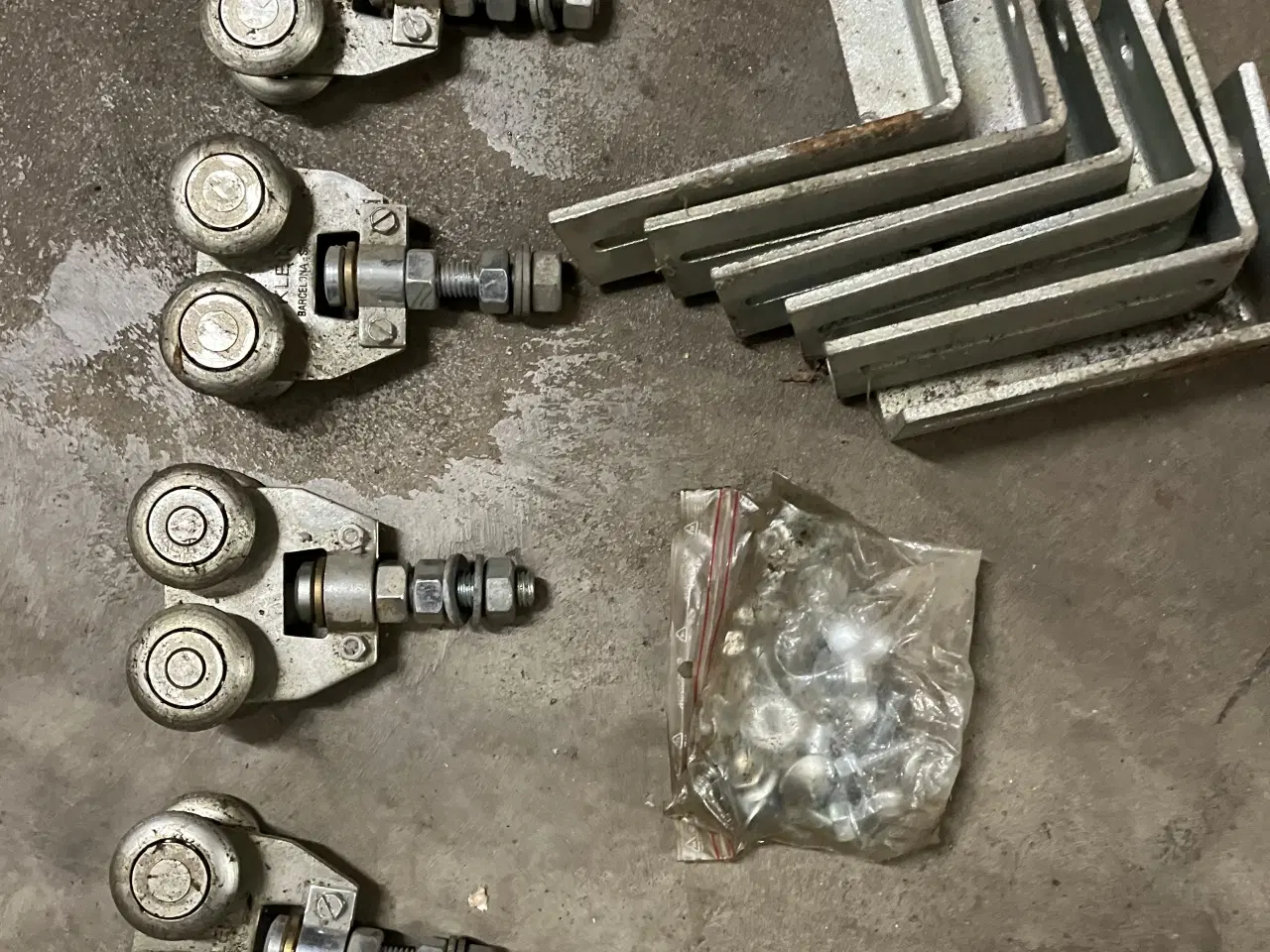 Billede 1 - 2 stk stål skyde porte/rulle porte