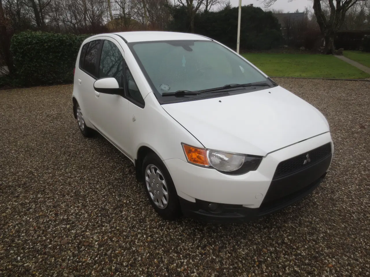 Billede 10 - Nysynet Mitsubishi Colt 1.3 i Årg 10.