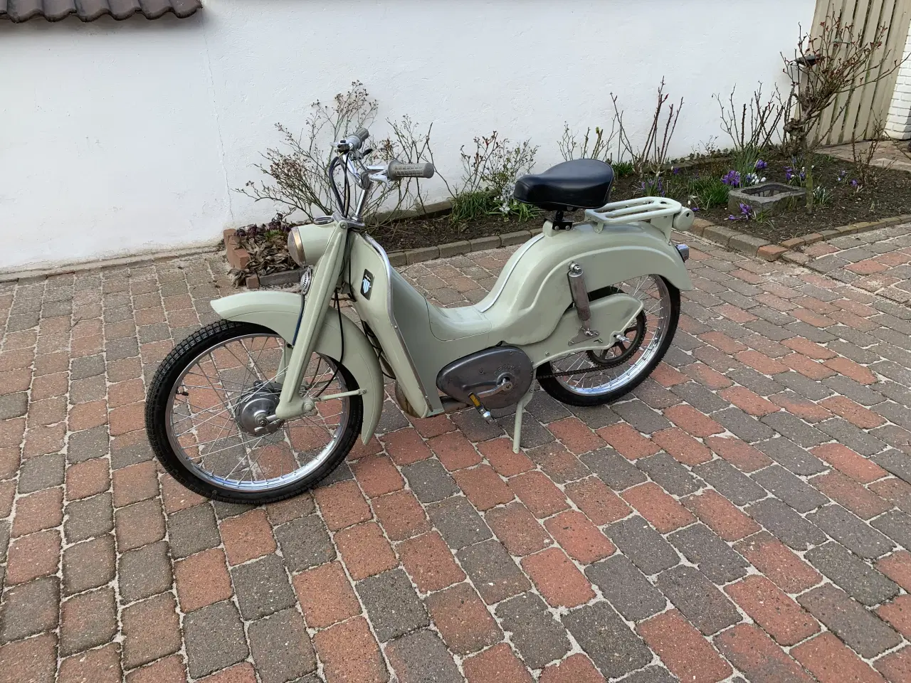 Billede 2 - Fin gammel skylon scooter 