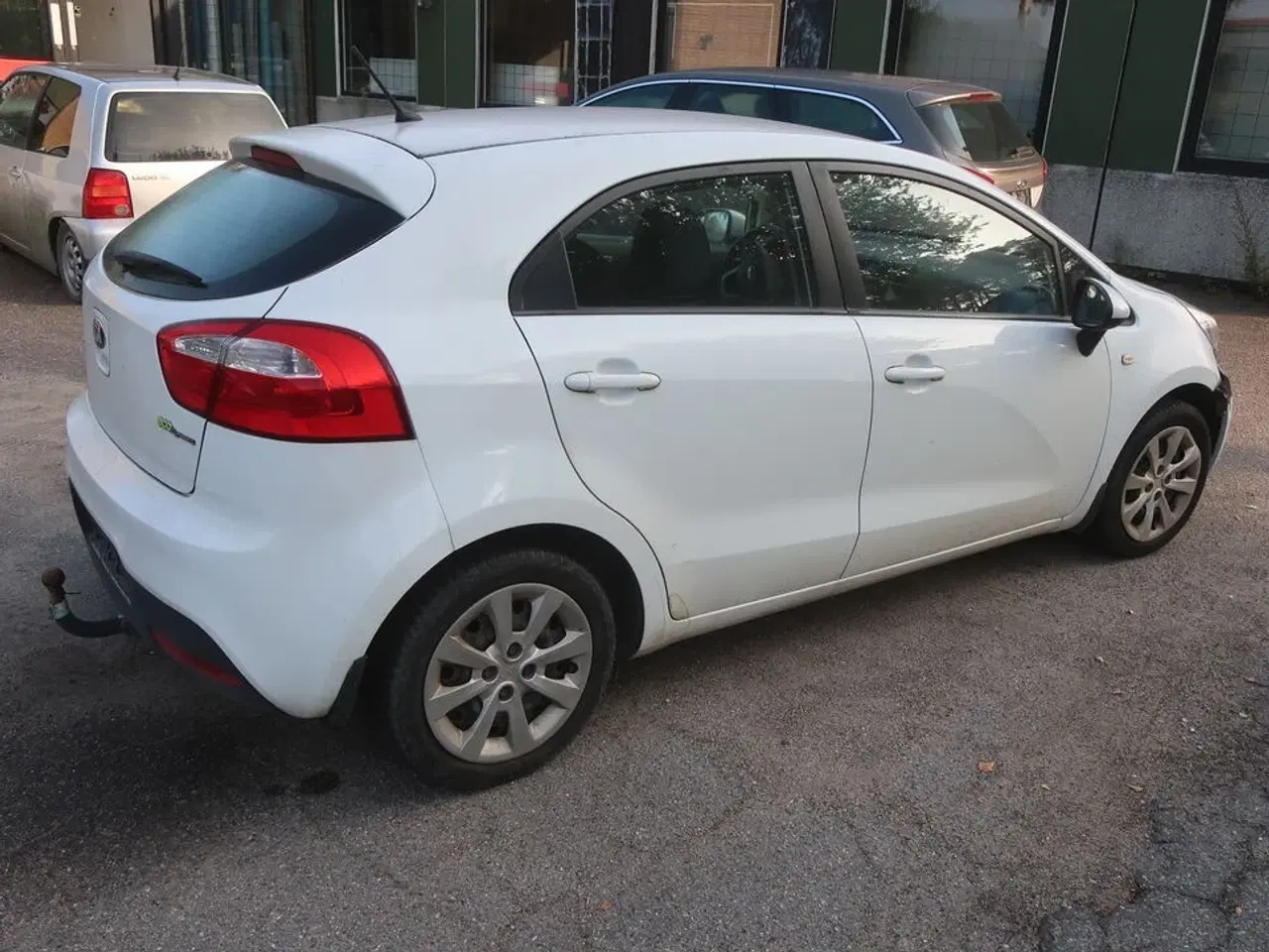 Billede 1 - Personbil: KIA RIO 1.2 5-DØRS MAN. 5 (moms fri)
