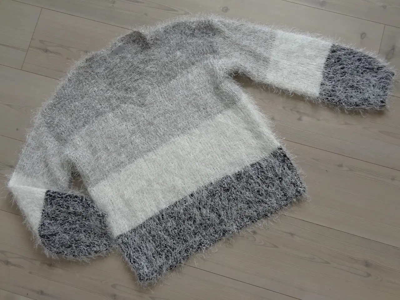 Billede 7 - Sweater, Bluse, str. S