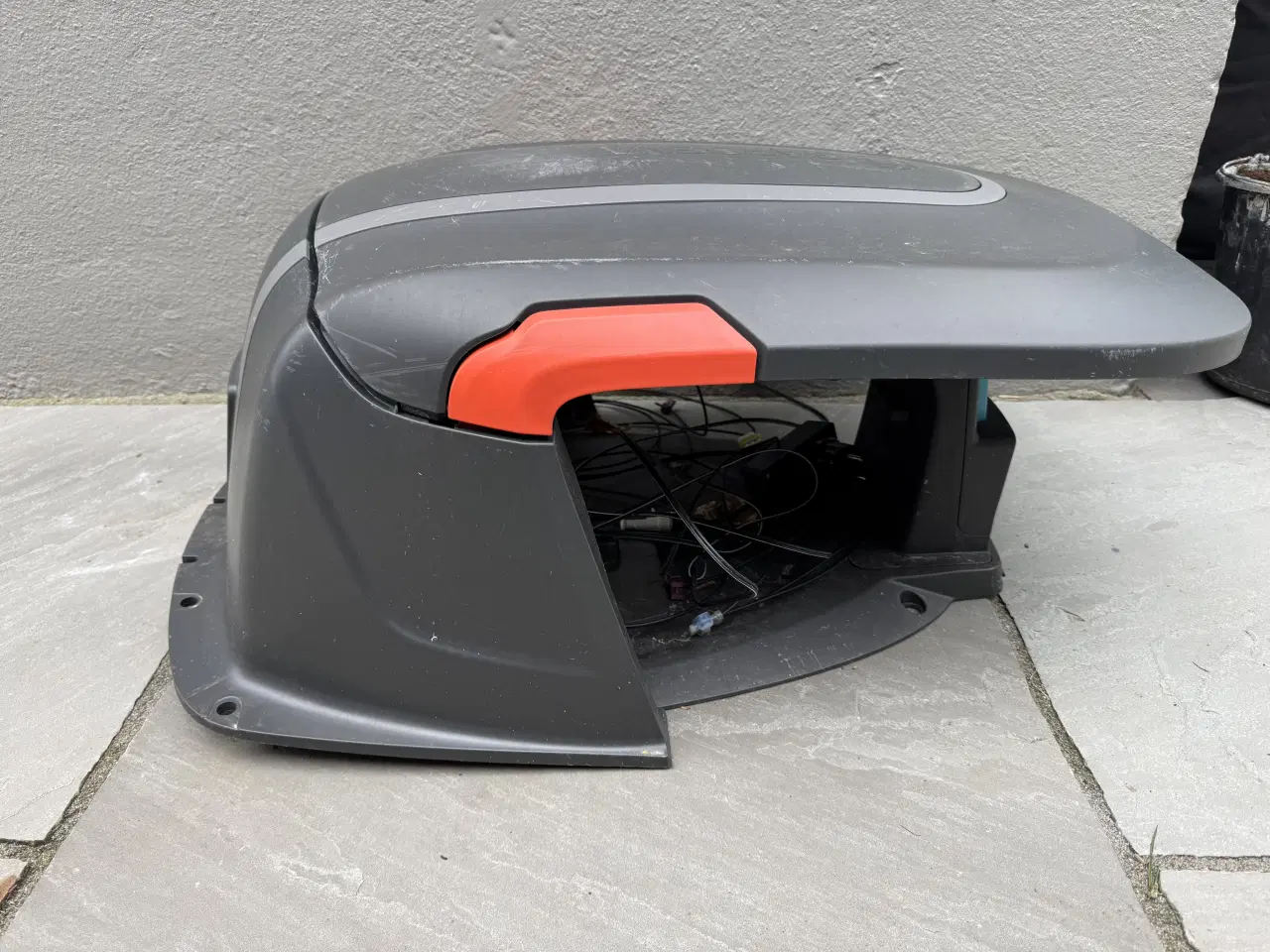 Billede 2 - Garage til elplæneklipper