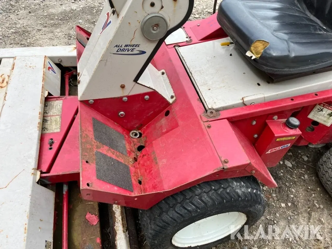 Billede 12 - Græsslåmaskine Ventrac 3000