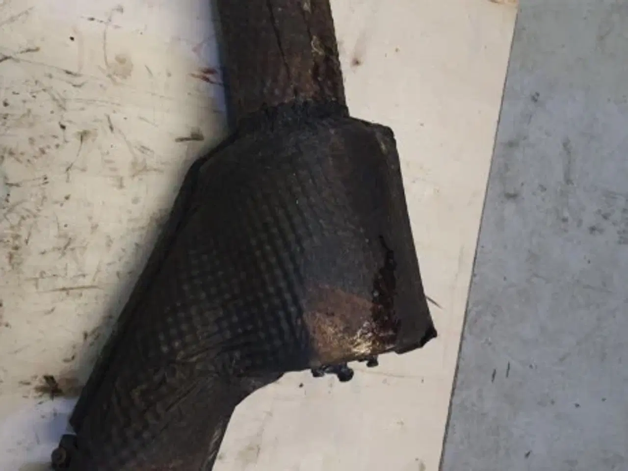 Billede 10 - Valtra T213 Udstødnings Rør ALV0103260