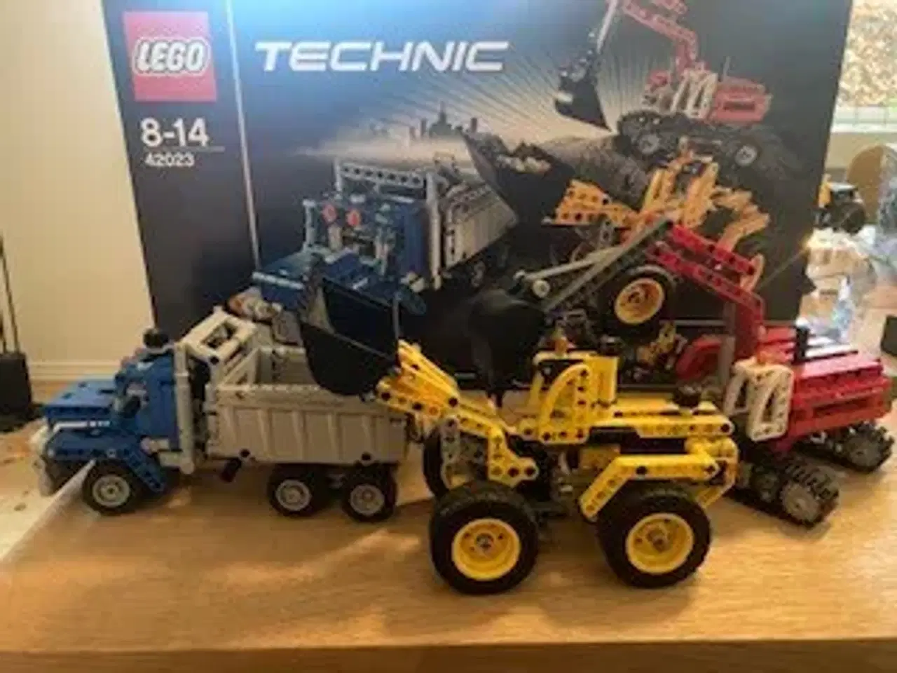Billede 2 - Lego Technic 42023