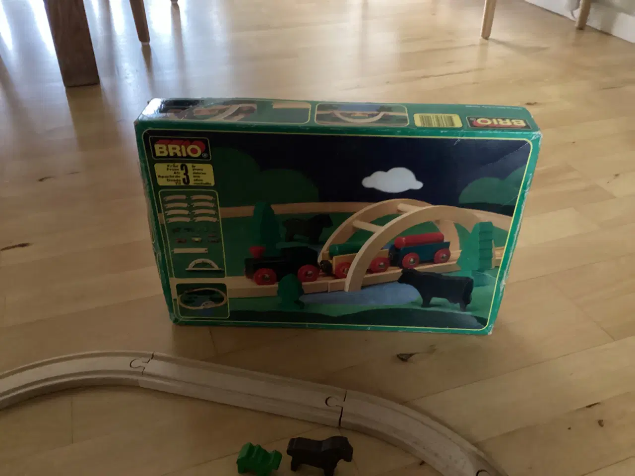 Billede 3 - BRIO togbane sælges