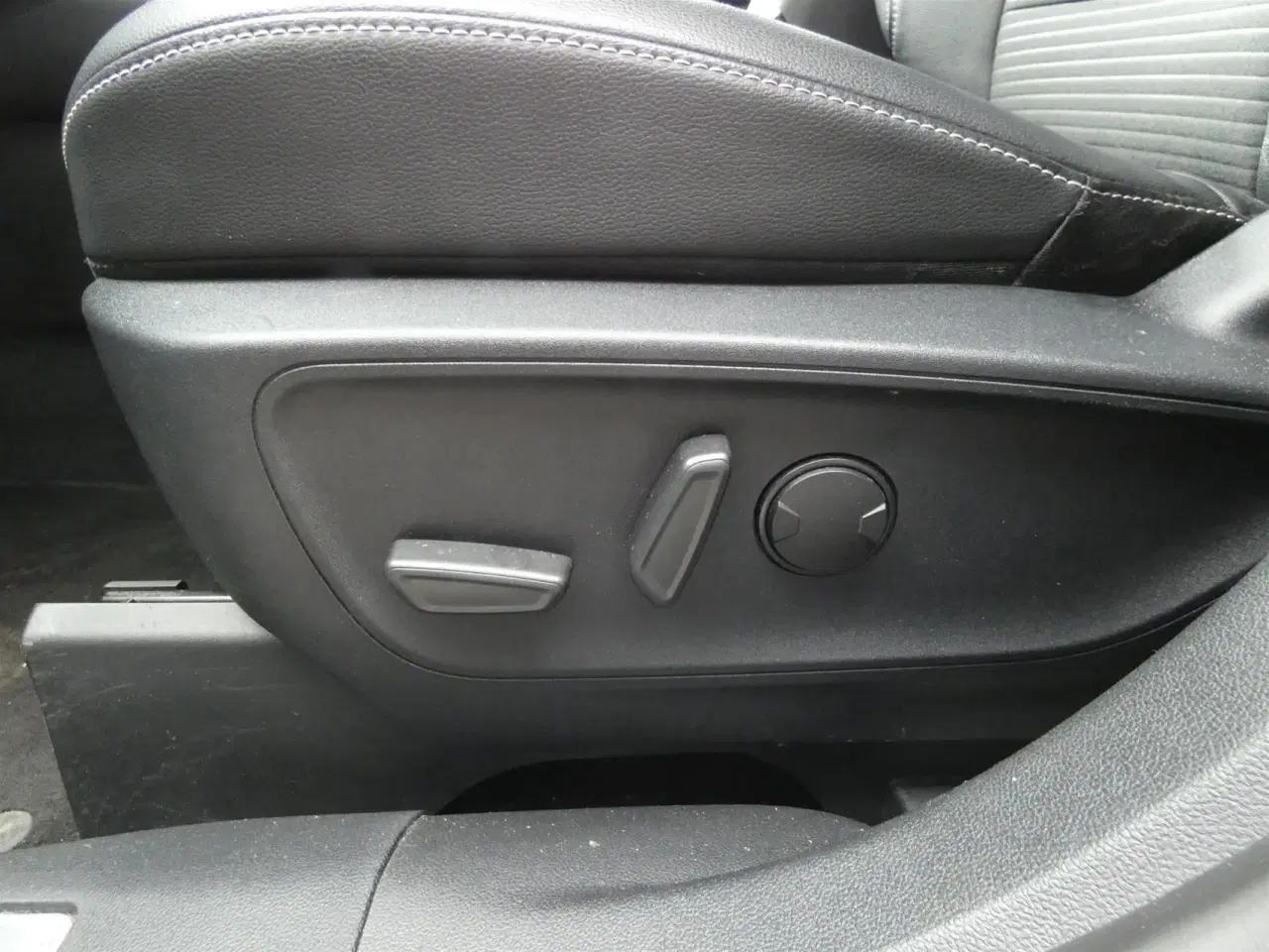 Billede 16 - Ford Kuga 2,0 EcoBlue Titanium X AWD 190HK 5d 8g Aut.