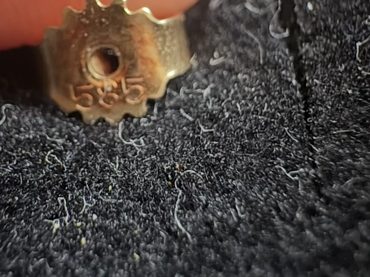 Billede 5 - Ørestikker i 585. Brilliant 0,54ct 