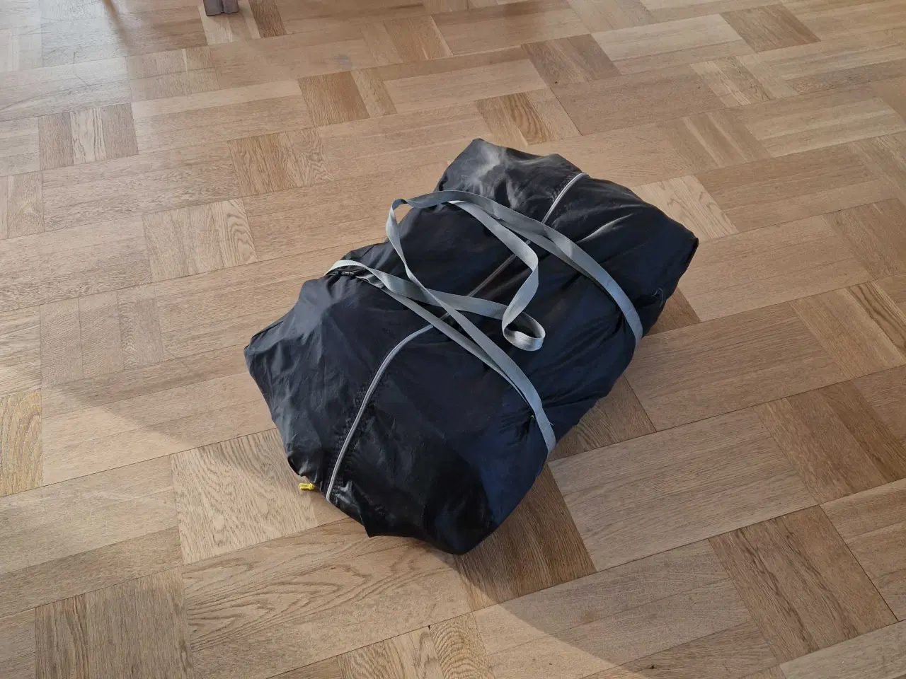 Billede 4 - Markisetelt sælges 