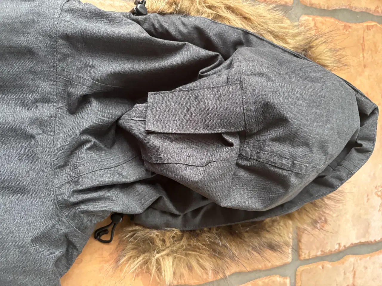 Billede 14 - Vertical vinterjakke til pige str 164 grå polyeste