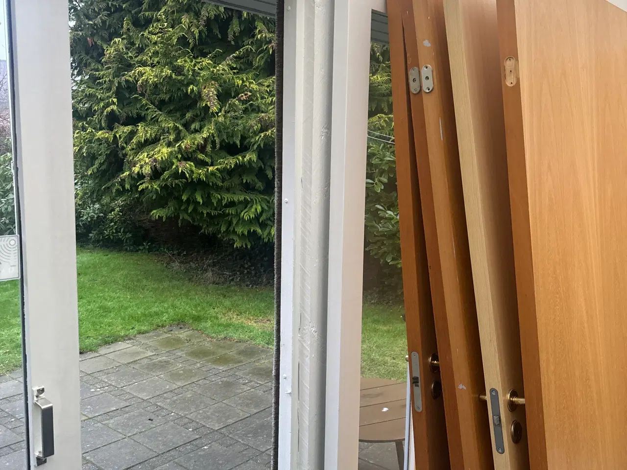 Billede 2 - 9 stk. indvendige døre (82,5 x 204 