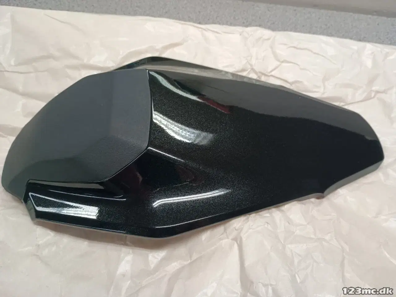 Billede 4 - Sædeskal Kawasaki Z900, 660 Metallic Spark Black