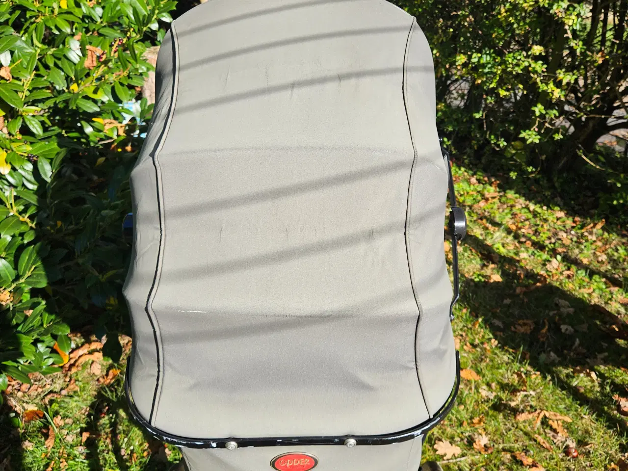 Billede 4 - Barnevogn, ældre, brugt, fungerer fint