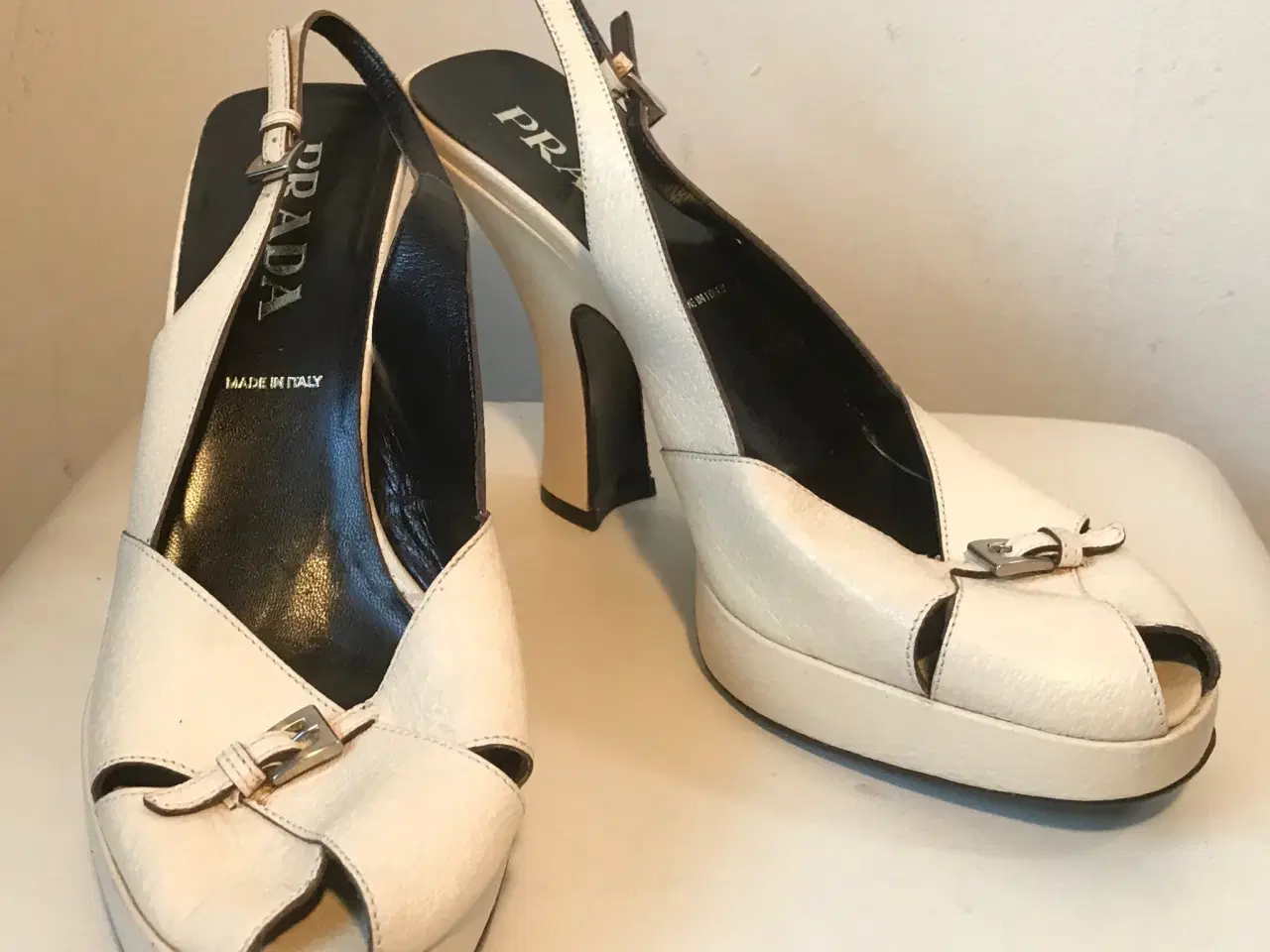 Billede 1 - Prada, sandaler, str. 41