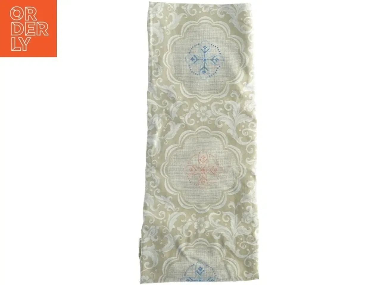 Billede 1 - Broderet dug (str. 100 x, 150 cm)