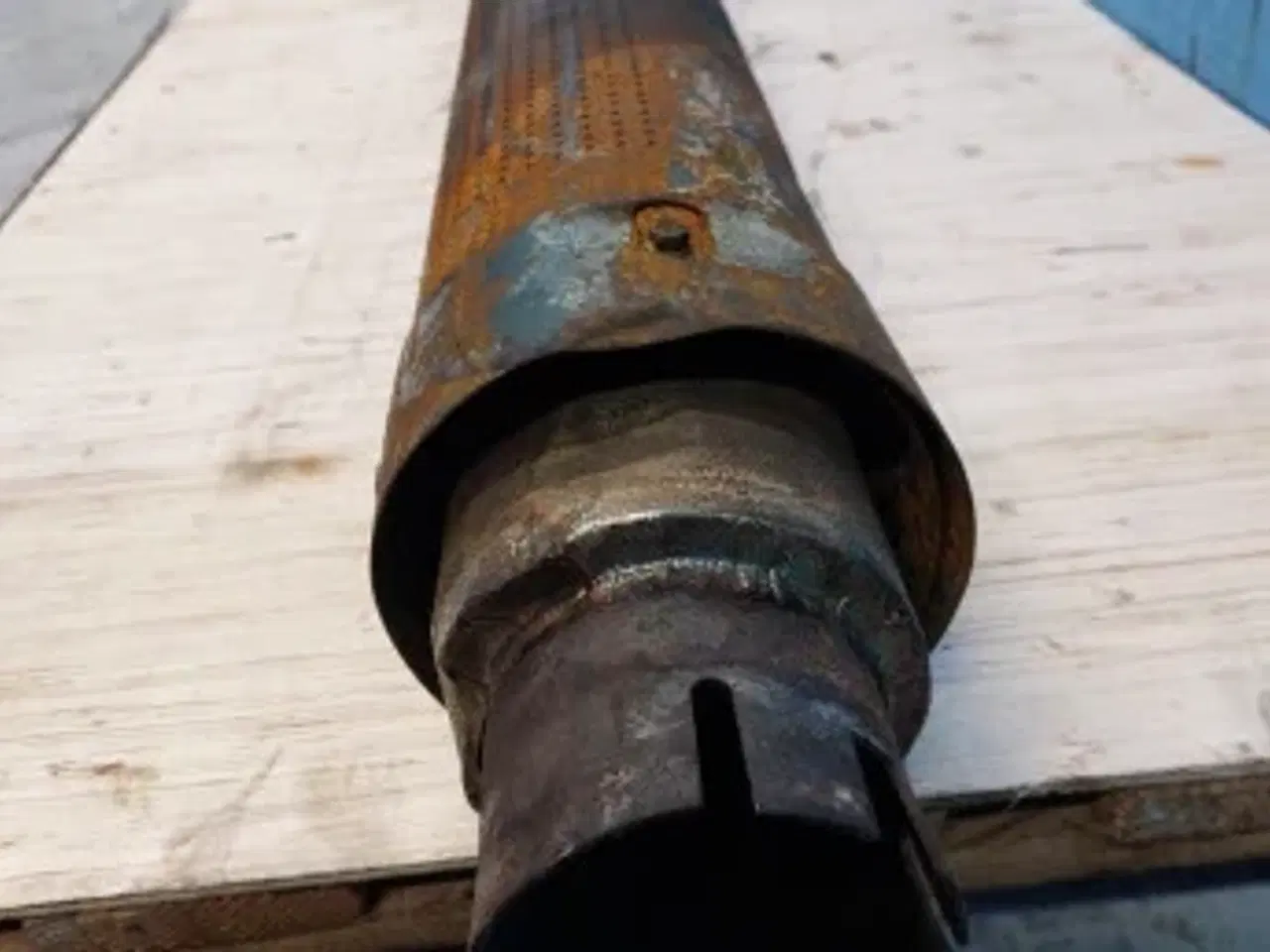 Billede 7 - Case Puma 185 Udstødningsrør 48039407
