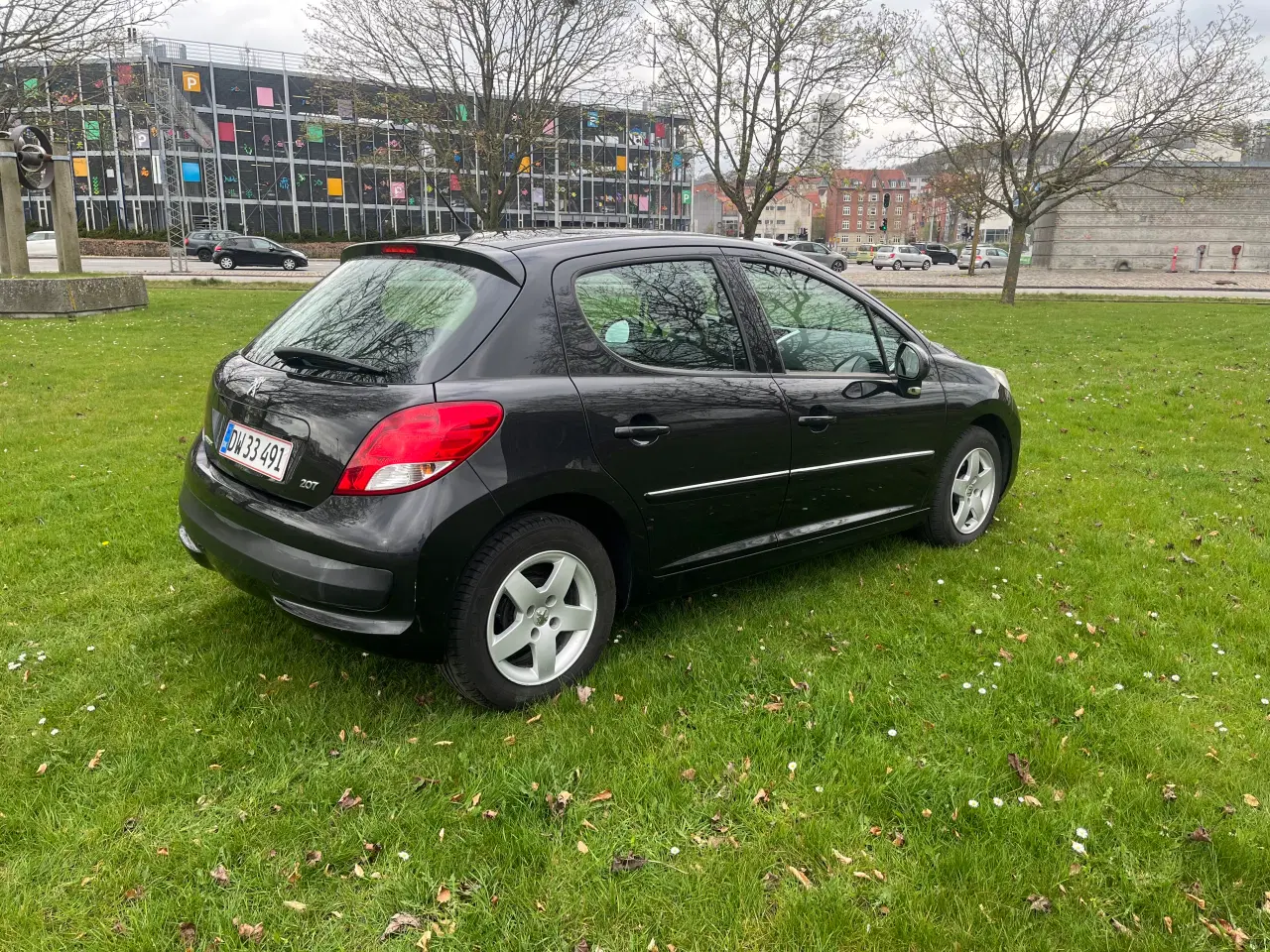 Billede 3 - Nysynet Peugeot 207 1.6 Hdi med 92 HK 2011