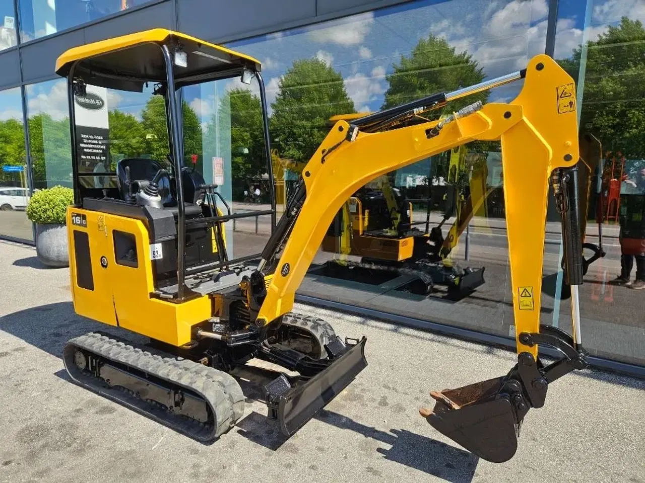 Billede 1 - JCB 16 C-1 T3
