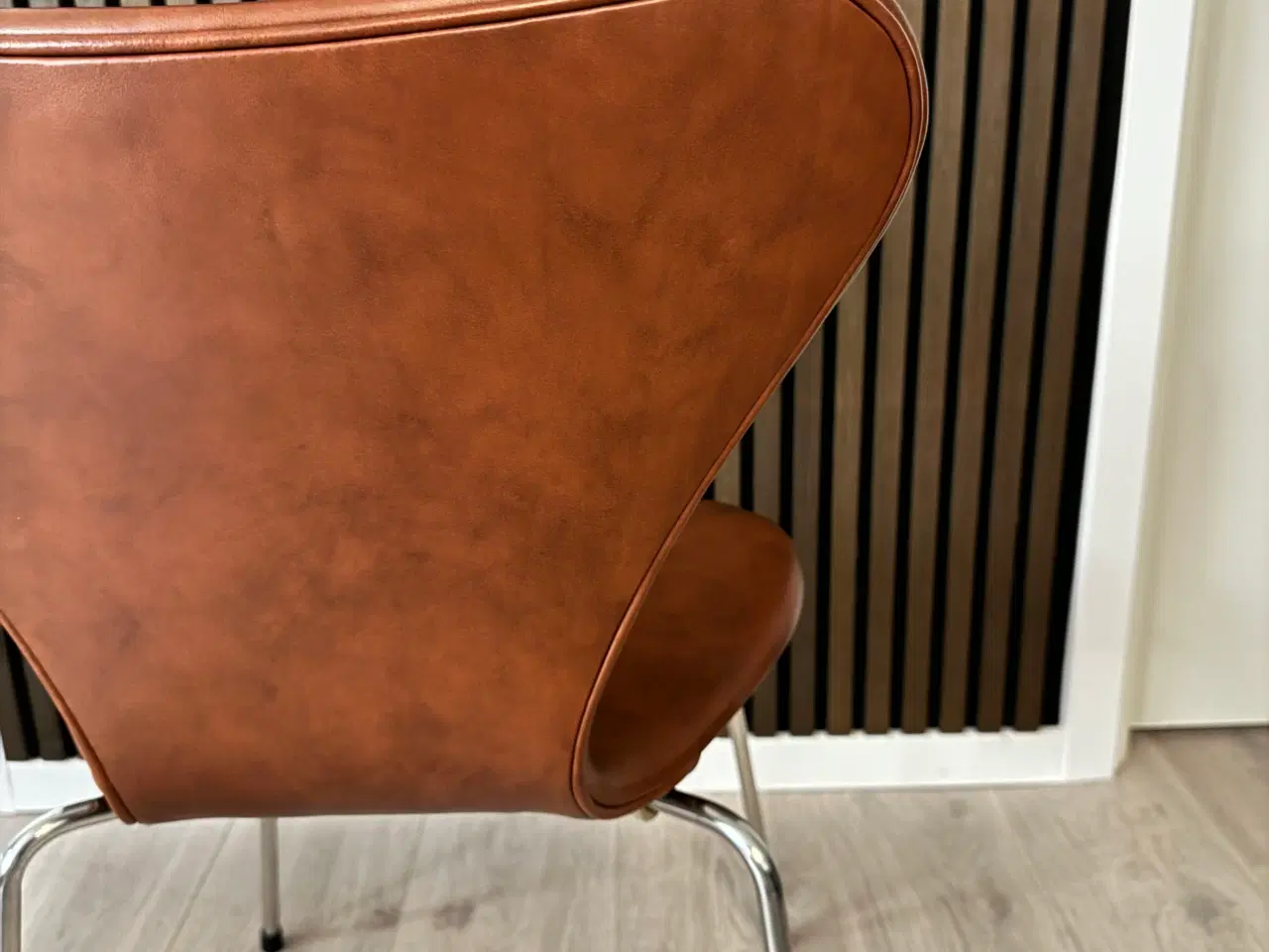 Billede 3 - AJ Syver Stole 6 stk. Brandy farvet læder