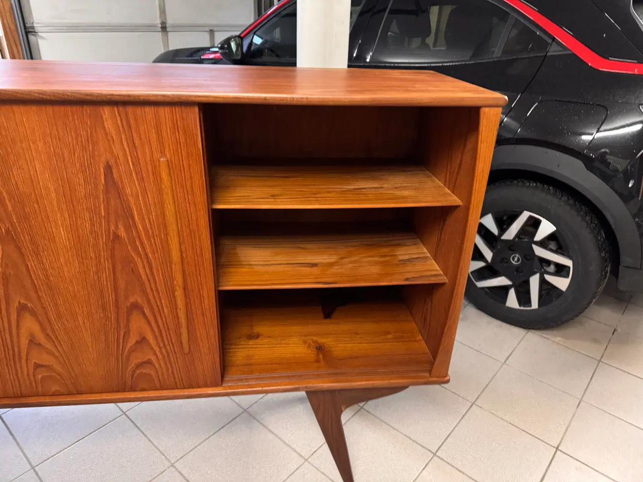 Billede 4 - Skænk i teaktræ