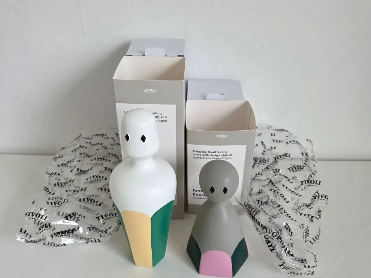 Billede 1 - 2 stk Normann Copenhagen Fantasy Figurines figurer