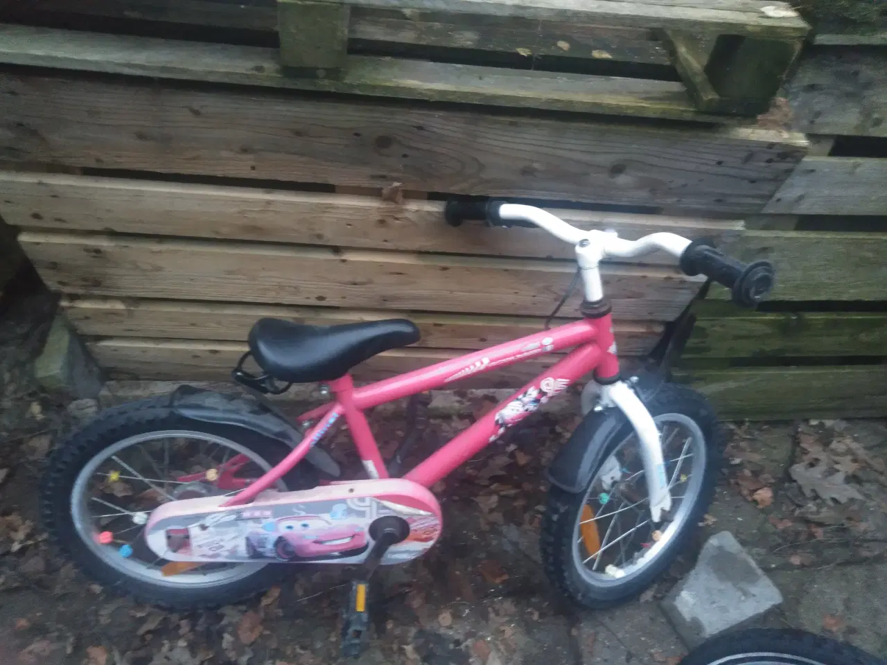 Billede 1 - Pigecykel 18 " frisk model