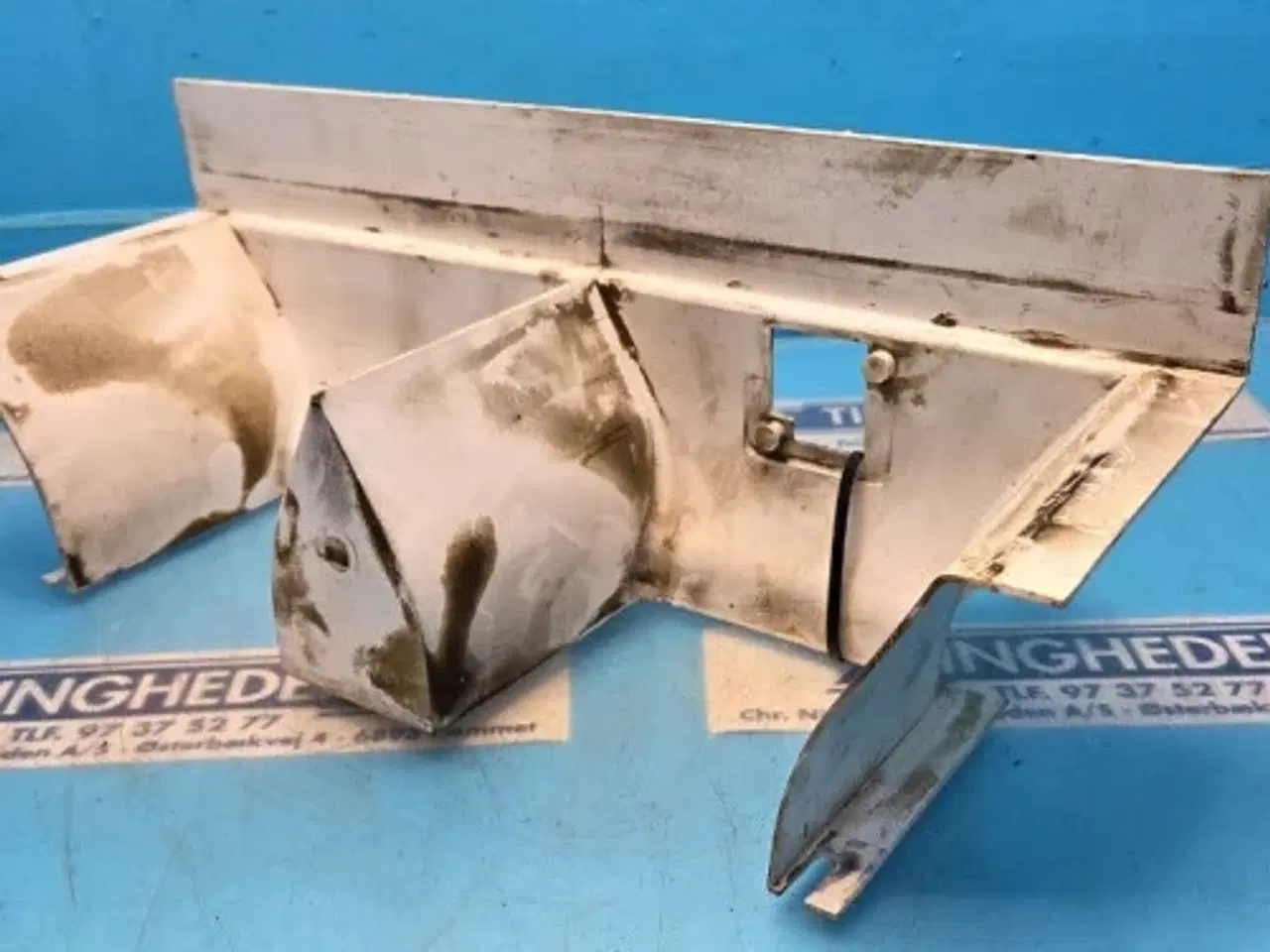 Billede 2 - Case 844XL Blæsertrakt 3233571R1
