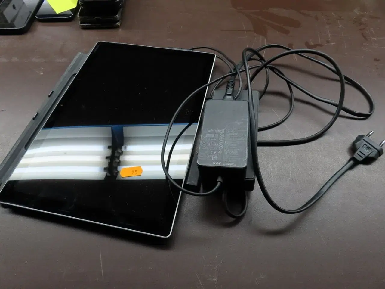 Billede 1 - Tablet, MICROSOFT 1796 128GB