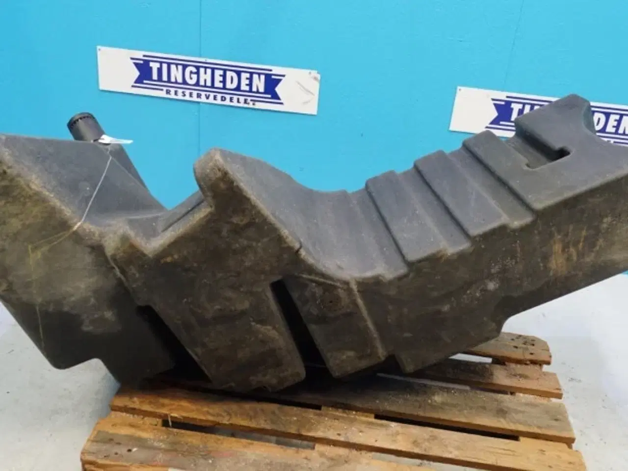 Billede 12 - McCormick XTX 165 Dieseltank