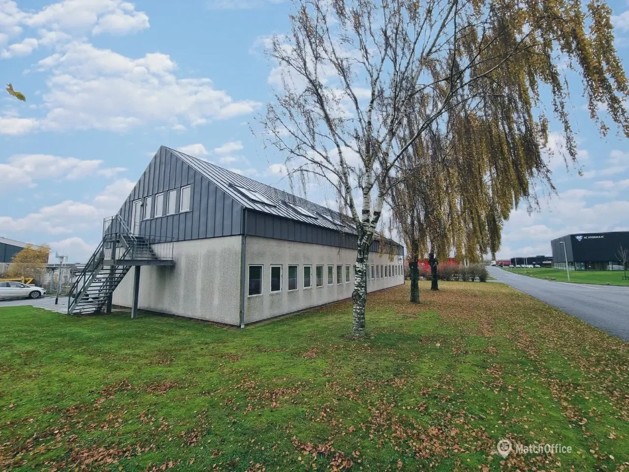 Billede 1 - Kontor, klinik, liberalt erhverv - i alt ca. 144 kvm