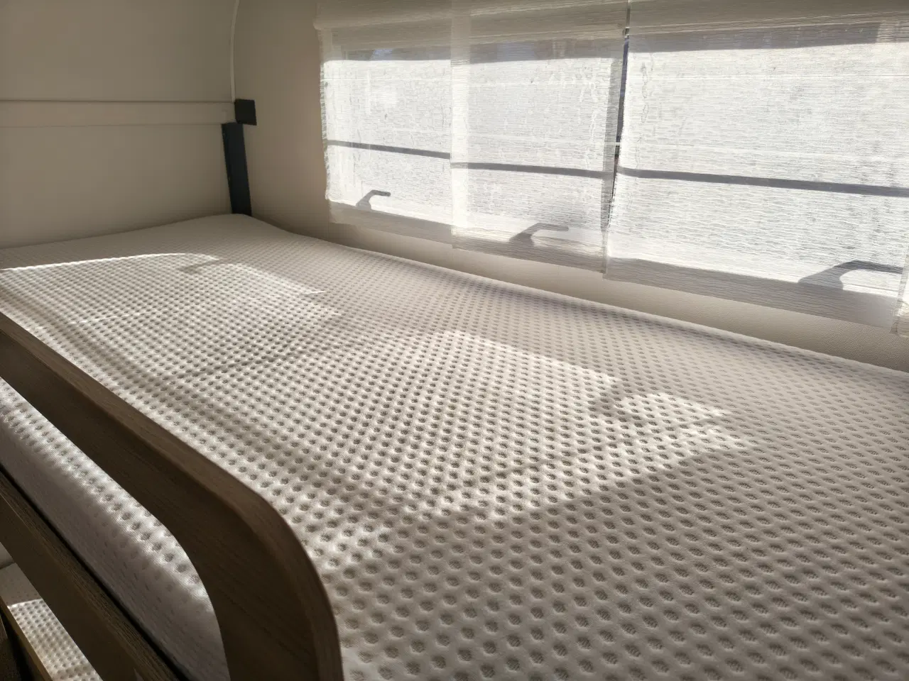 Billede 12 - Bürstner Averso 570TK køjevogn med meget gulvplads