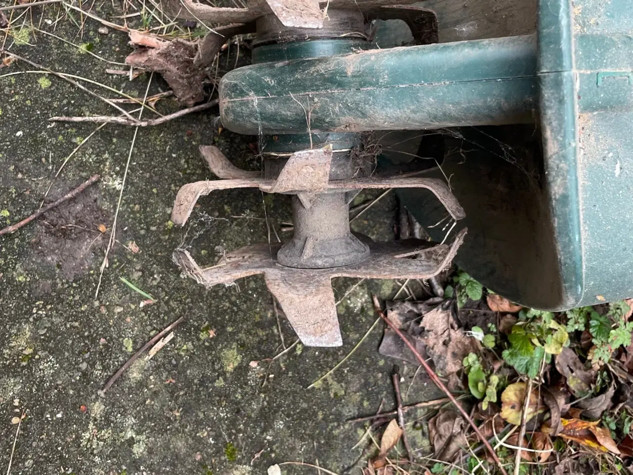 Billede 2 - Park jordfræser til havebrug