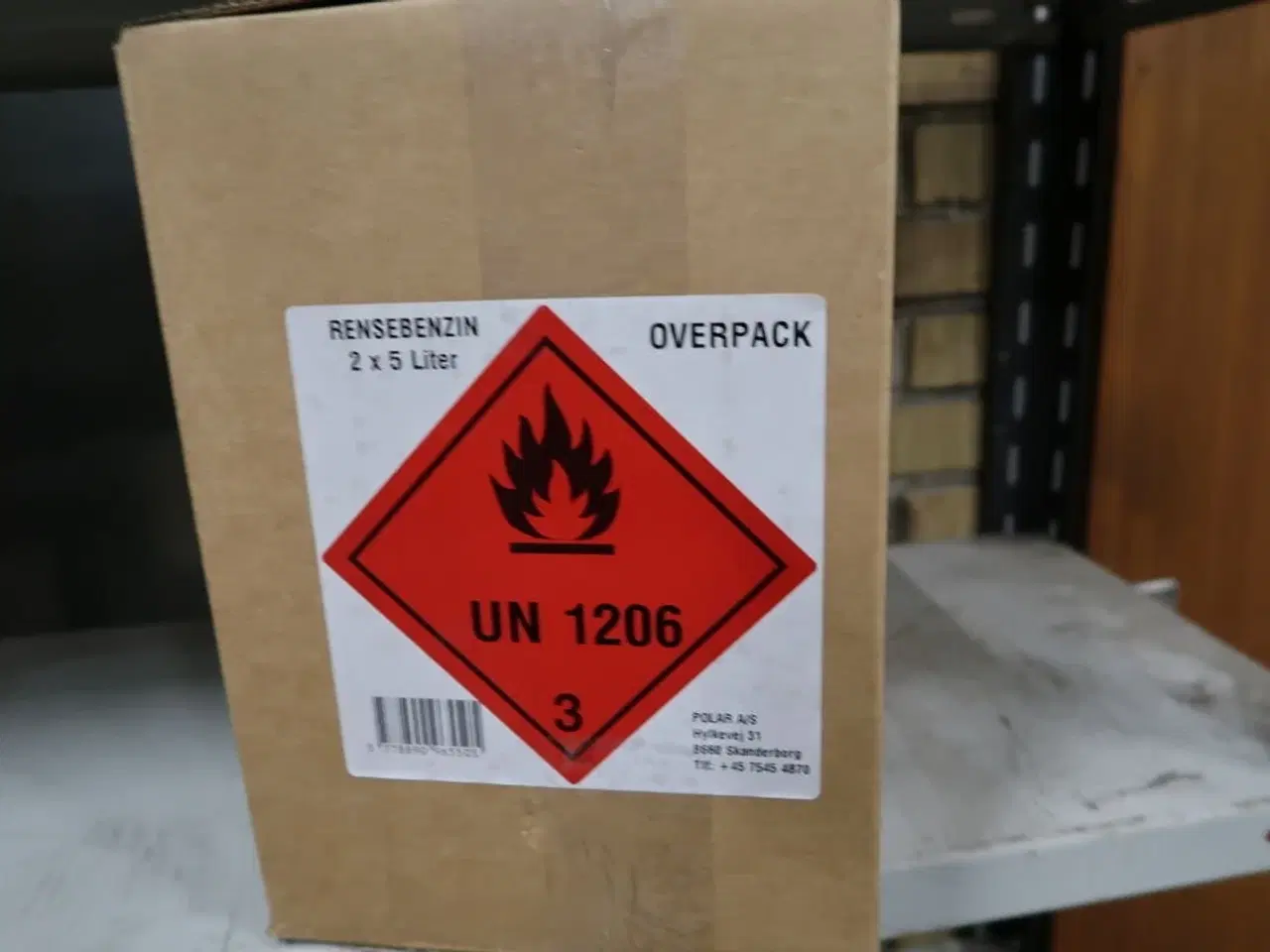 Billede 4 - 4 fag lagerreol med indhold