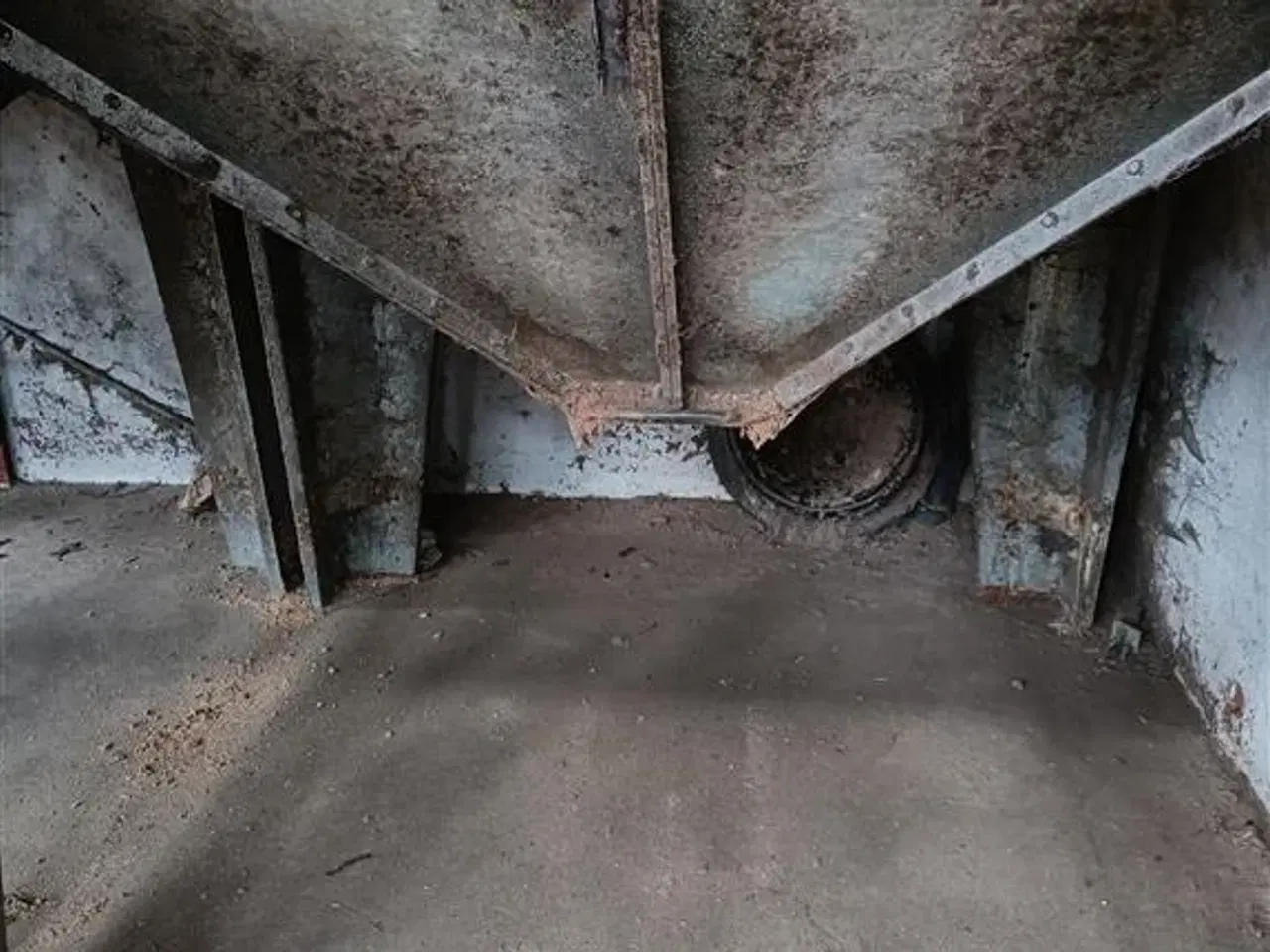 Billede 3 - BM indendørs silo 6 tons