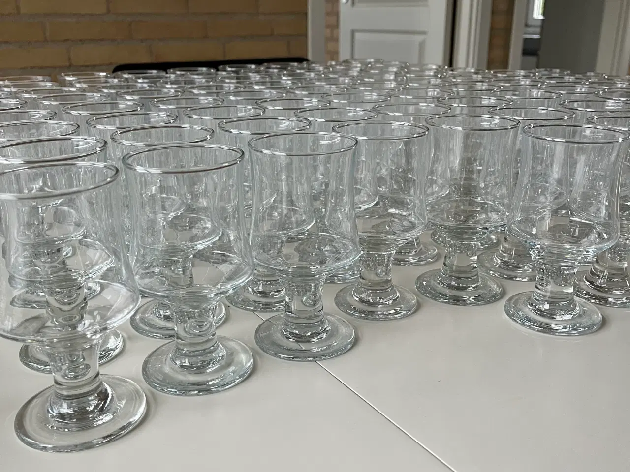 Billede 3 - Hamlet  35 ølglas 73 rødvinsglas 12 hvidvin glas  